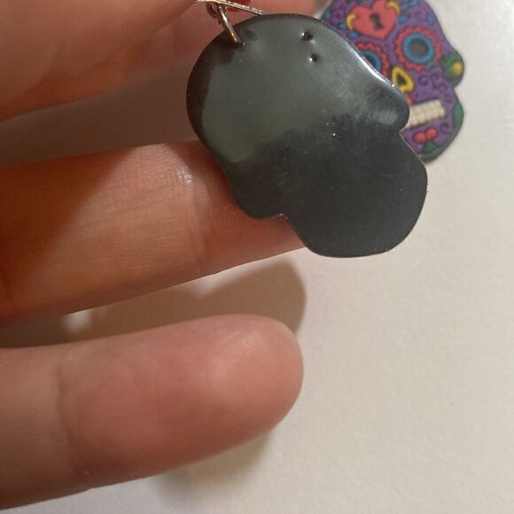 NEW Purple Day of the Dead Sugar Skull Drop Earrings - Picture 4 of 6